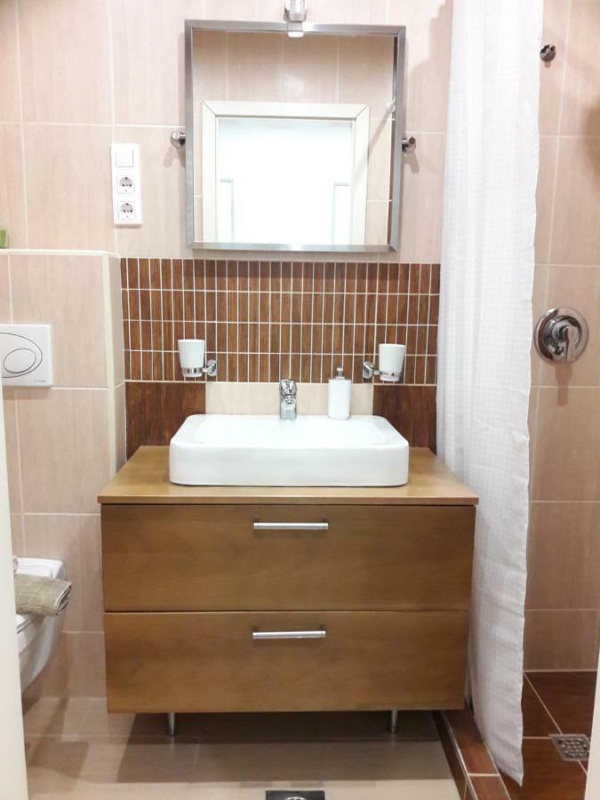 Apartman Beige & Brown *